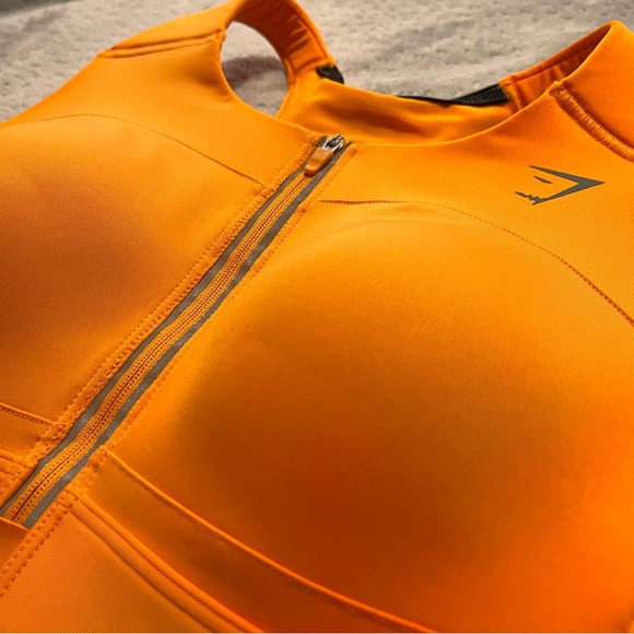 Gymshark Speed Zip Up Sports Bra NEW NO LONGER SOLD - Picture 4 of 16